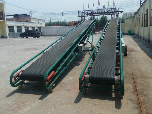 Inclure la bande transporteuse en PVC industriel et la vitesse réglable variable pour le transport des séchoirs