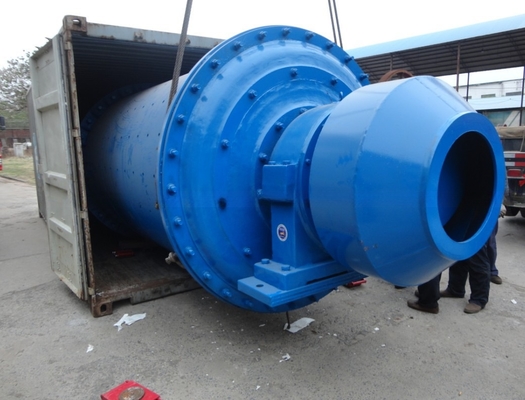 Moulin à boules 900 x 1800 pour ligne de production de chromite à petite échelle