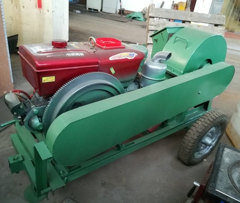 400 kg broyeur de bois/machine à découper/broyeur à maïs équipé de pièces de rechange