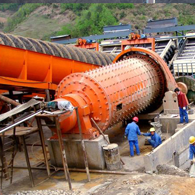 Grandes dimensions et 100 kg 900x3000 Moteur diesel portable pièces de moulin à billes pour l'extraction de l'or