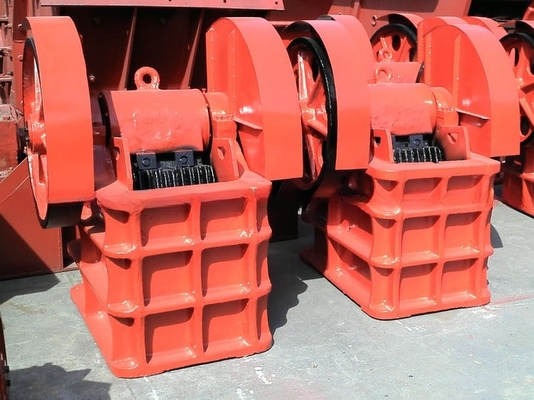 Stone Rock Mini portable moteur diesel concasseur à mâchoires Capacité 1-500 t/h Taille de décharge 0-300
