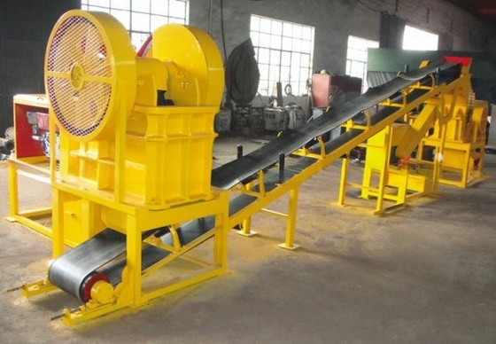Machine de concassage de minerai d'or de pierre et de mâchoire pour l'extraction de l'or de l'usine de fabrication 380v