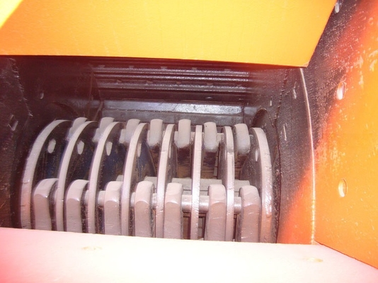 11kw Voltage 380v Petite mine d'or Broyeur de pierre broyeur à marteaux en poudre pour l'extraction de l'or