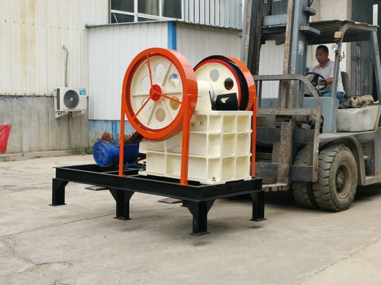 Machine de concassage de pierre portable de minerai d'or de 1 à 500 t/h