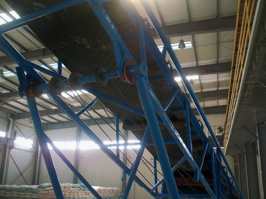 Inclure la bande transporteuse en PVC industriel et la vitesse réglable variable pour le transport des séchoirs