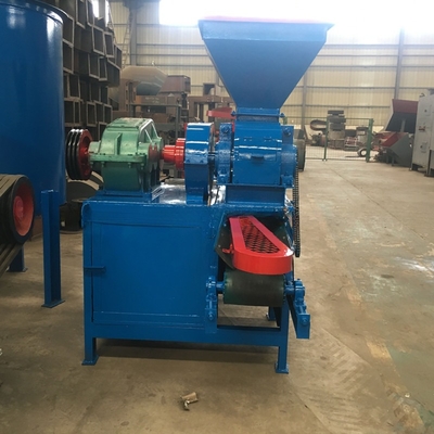 Installation sous la direction d'ingénieurs Briquette machine Machine de fabrication de briquettes
