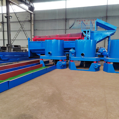 8*2,2*3,6m Sable d'or Terre Sable d'or mobile Trommel Minage par gravité Trommel Usine de lavage d'or