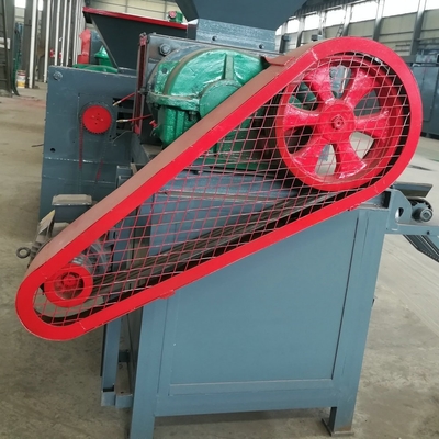 Machine de fabrication de briquettes de charbon/charbon de bois en forme de boule pour les besoins du client
