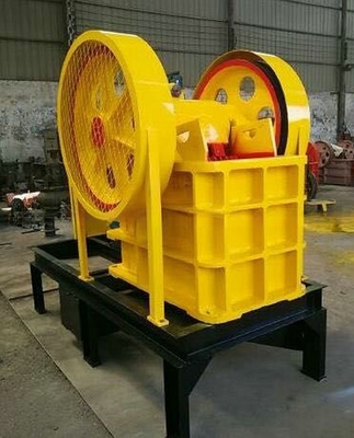 PE400x600 Minerai d'or pierre machine de concassage de mâchoires pour sortie dans l'usine de fabrication de 30kw
