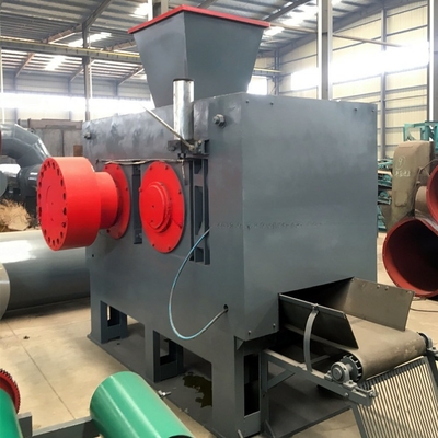 Machine d'extrusion de briquette pour la production de charbon sur mesure avec gros rouleaux