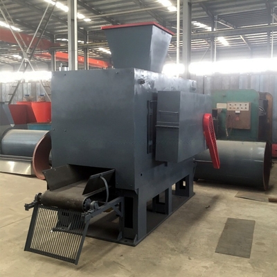 Machine d'extrusion de briquette pour la production de charbon sur mesure avec gros rouleaux