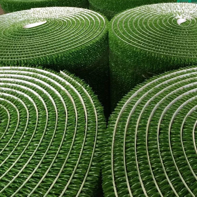 Taux de récupération élevé Récupérer de l'or Tapis minier Vert Herbe plastique 74 kg/rôle 80 kg/rôle