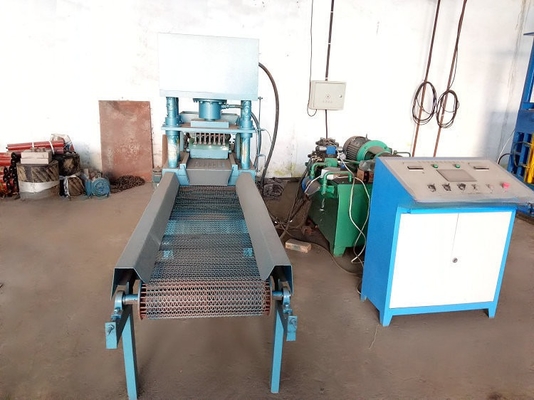 machine à briquettes shisha avec forme de briquette compétitive et personnalisable au Kenya