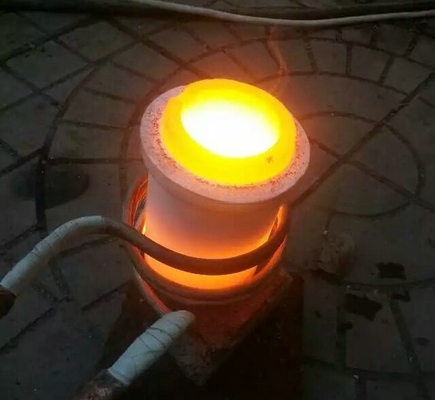 Mini four à induction électrique pour la fusion à petite échelle dans les ateliers de matériaux de construction