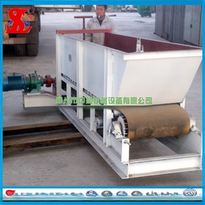 Alimentateur à boîtes et alimentateur à machines à briques pour équipements de fabrication de briques rationalisés