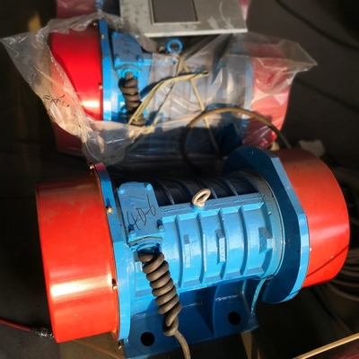 Machine à écran à vibration linéaire Rotex pour la poudre de sable de silice selon différents modèles
