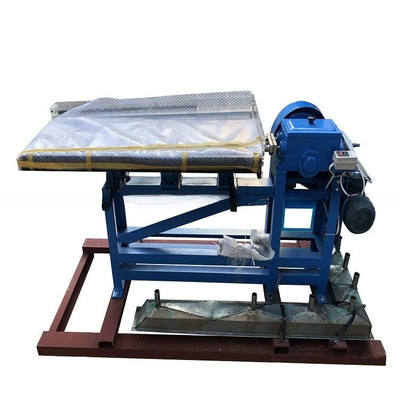 150 kg de capacité de l' équipement minier d' or table de tremblement avec installation professionnelle