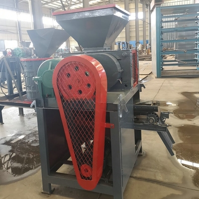 Machine de presse de briquettes et machine de moulage de briquettes pour des formes de briquettes personnalisées