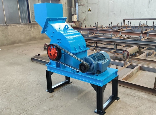 Fabrication personnalisée de la machine de concassage de minerai d'or pour le minerai d'or